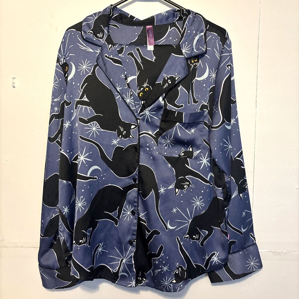 Adore Me Black Cat Print Pajama set w matching bottom shorts Long Sleeve Top S